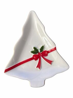 Mount Clemens white pottery Christmas Tree candy dish